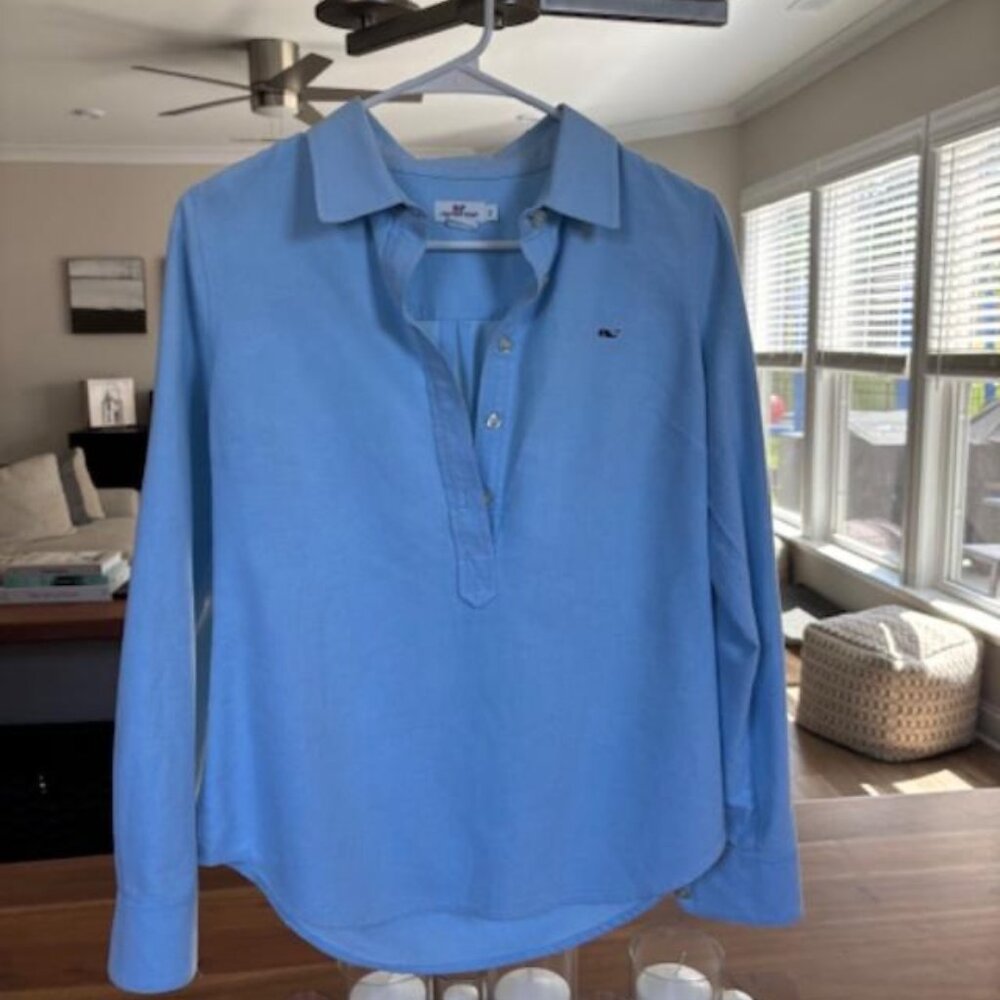 Vineyard Vines 1/4 Button Top (2)